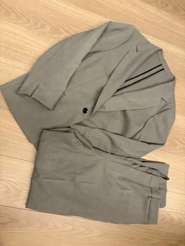 LES MUES 그레이 수트 셋업 상하의