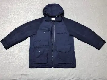 유니클로 화이트 마운티니어링 하이브리드 다운 오버사이즈 파카 XL