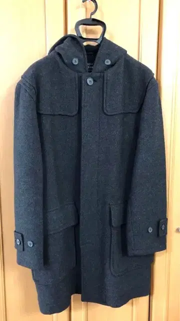 다크 그레이 후드 부착 더플 코트