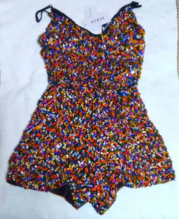 [ 새상품 ] GUESS 컬러풀 비즈 슬리브리스 원피스