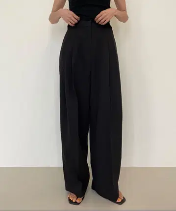 didot.showroom 로우라이즈 투 턱 와이드 슬랙스