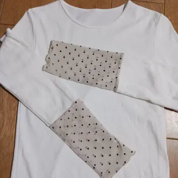 어반 리서치 소매 도트 무늬 절개 롱 T셔츠