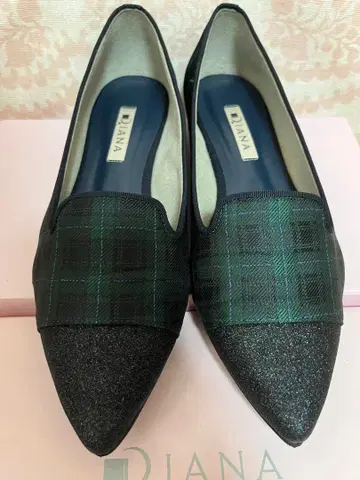 [ 새상품급 ] Diana 체크 무늬 스틸레토 펌프스