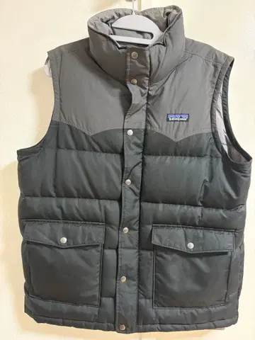 파타고니아 다운 베스트 남성용 M 사이즈 블랙/그레이