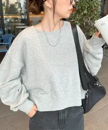 DISCOAT 디스코트 숏 기장 컬러 맨투맨 그레이 새상품