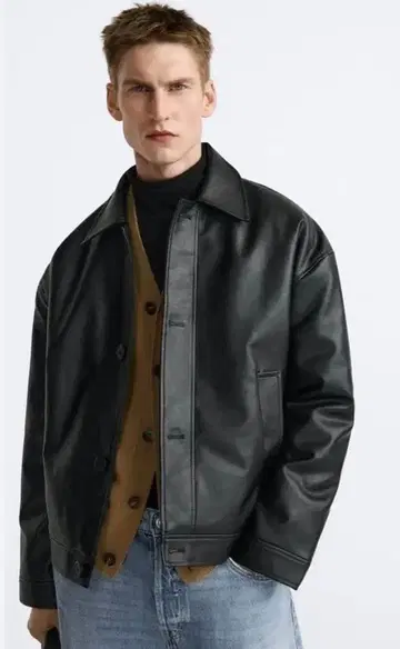 ZARA 24AW 인조 가죽 스퀘어 컷 자켓