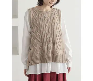 오샤레 워커 베이지 케이블 짜임 니트 베스트 미개봉 새상품