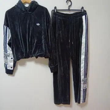 adidas 아디블레이크 벨로아 셋업