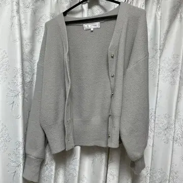 수플레 니트 시리즈 펄 버튼 숏 가디건