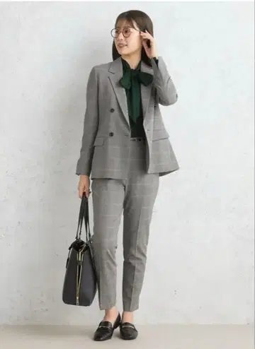 AOKI 그레이 체크 무늬 더블 브레스트 셋업 수트