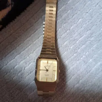 JUNGHANS 골드 아날로그 손목시계