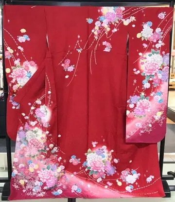 약간의 하자가 있는 순수 실크 후리소데 재단 완료 리메이크-B