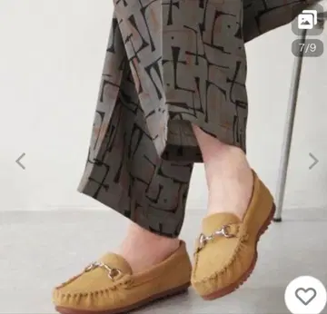 새상품 MINNETONKA 미네통카 키르티 비트 가죽 모카신