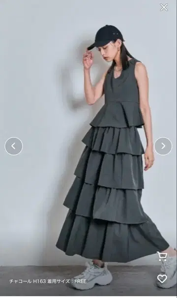 티어드 슬리브리스 원피스 차콜 FREE