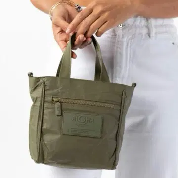 알로하 컬렉션 크로스 바디백 카키 새상품
