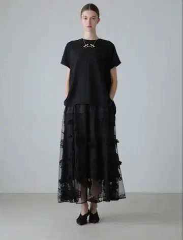 어도어 ADORE 3D 레이스 스커트