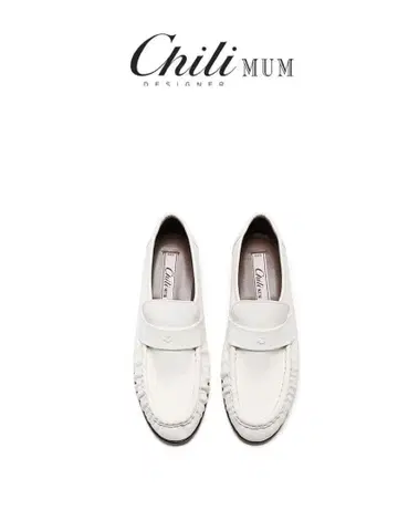 Chilimum 화이트 로퍼