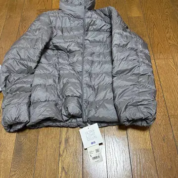 UNIQLO ULTRA LIGHT DOWN 그레이 S