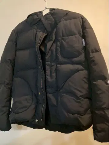 Gymplexx 블랙 다운 자켓 후드 부착