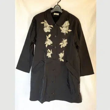 [중고] 사에라 Akiakane 아키아카네 하오리 얇은 소재 코트