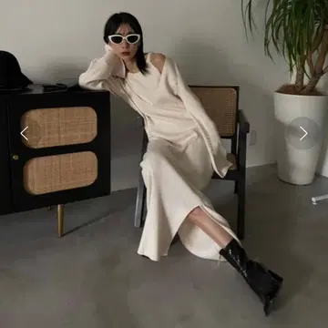 AMERI AMERICAN SLEEVE LAYERED KNIT DRESS