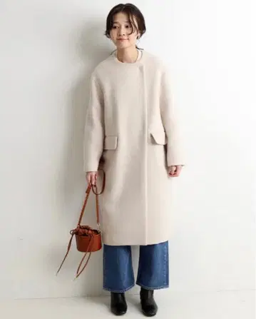 새상품급 36 울 더블 크루넥 코쿤 코트 노카라 코트