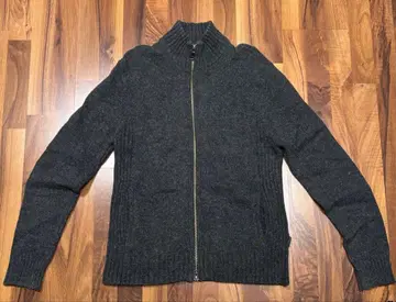 다크 그레이 집업 니트 스웨터