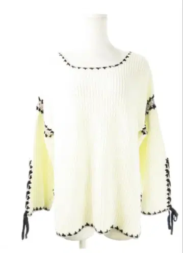 헤더 니트 스웨터 긴팔 절개 라인 레이스업 스티치