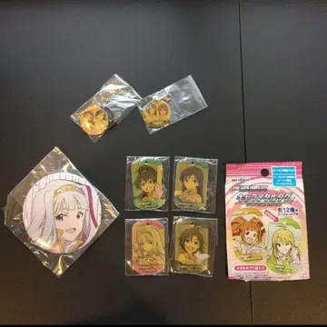 아이돌 마스터 굿즈 묶음 판매