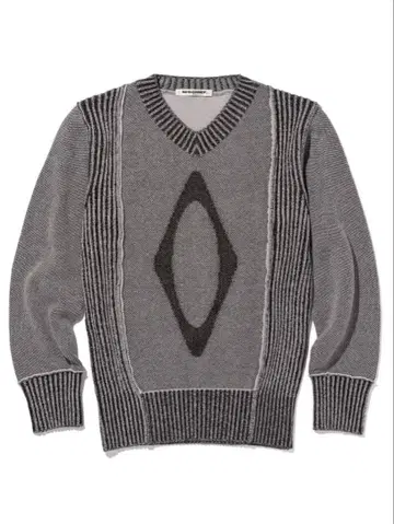 MISCHIEF JACQUARD KNITTED SWEATER