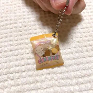 시나모롤 스트랩 샤카샤카 키링 헤이세이