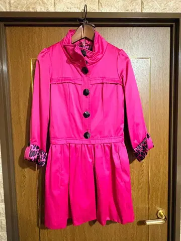 BETSEY JOHNSON 코트