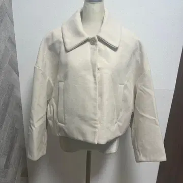 스나이델 오버 사이즈 숏코트