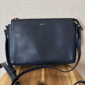 에네스베 숄더백 네이비