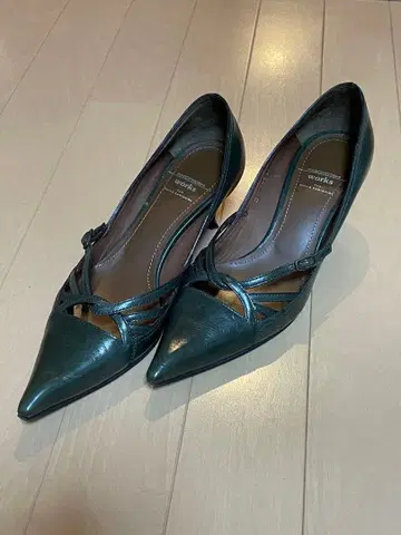 새상품급 라보키고시 웍스 펌프스