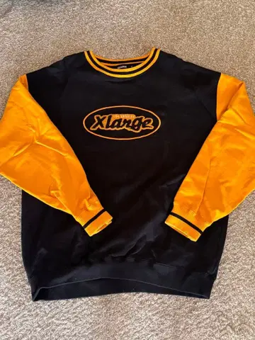 XLARGE 엑스라지 블랙과 오렌지 맨투맨 남성용 XL