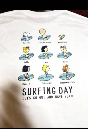 스누피 서핑 T셔츠