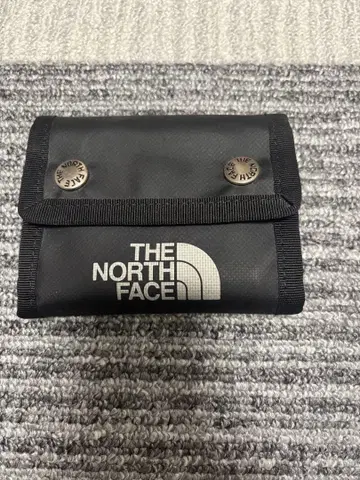 THE NORTH FACE 3단 폴더형 지갑 블랙