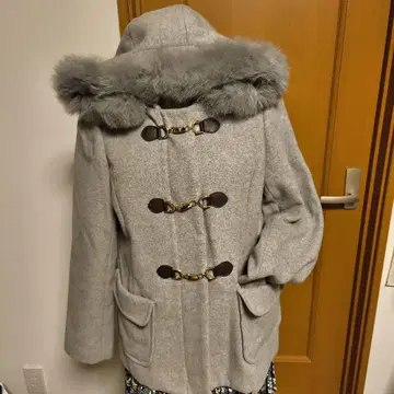 여성용 그레이 울 혼방 코트 퍼 포함