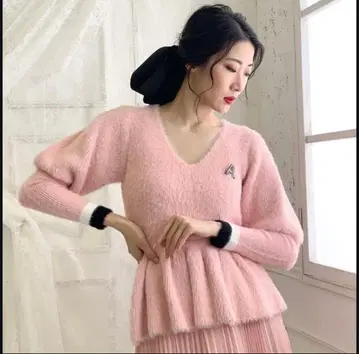 애드니시스 긴팔 상의