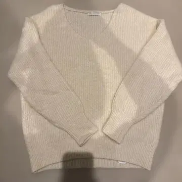 프로포션 아이보리 니트 프리 사이즈