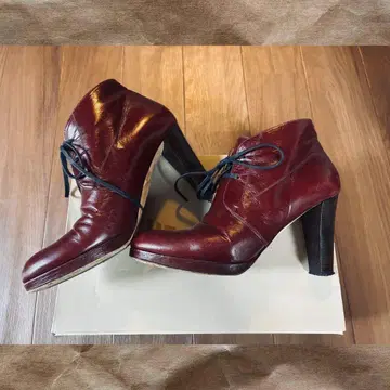 Heidrich Guabello 9cm 힐 숏부츠