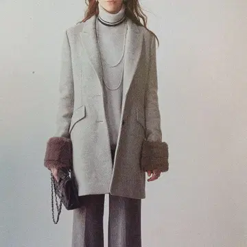 컨디션 최상 레지나 로맨티코 하프 코트 #42