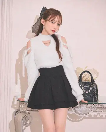 미셸 마카롱 샤기 니트탑 화이트 xs