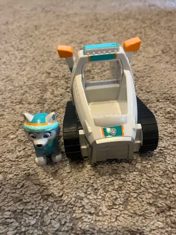 퍼피 구조대 베이직 비클 (피규어 포함) 에베레스트 스노우 캣