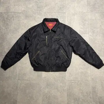 카츠키 군 착용 Mutimer MA-1