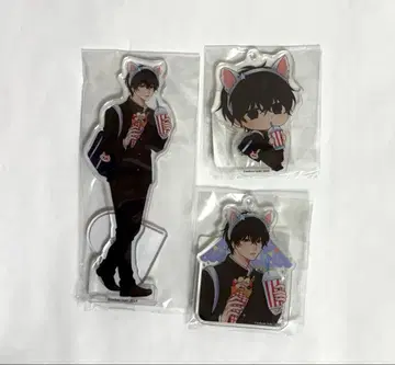 DMM 스크래치 아크릴 스탠드 아크릴 키링 --