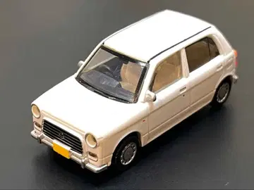 토이즈 캐빈 1/64 다이하츠 미라지노 화이트 미니카