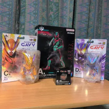 제일복권 가면라이더 ZEZTZ GAV 피규어 3PCS 세트와 어둠의 과자