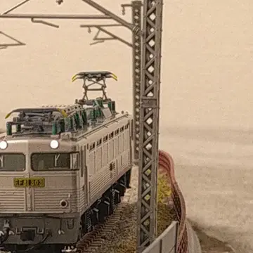 JR EF81 300형 전기 기관차 (2차형)